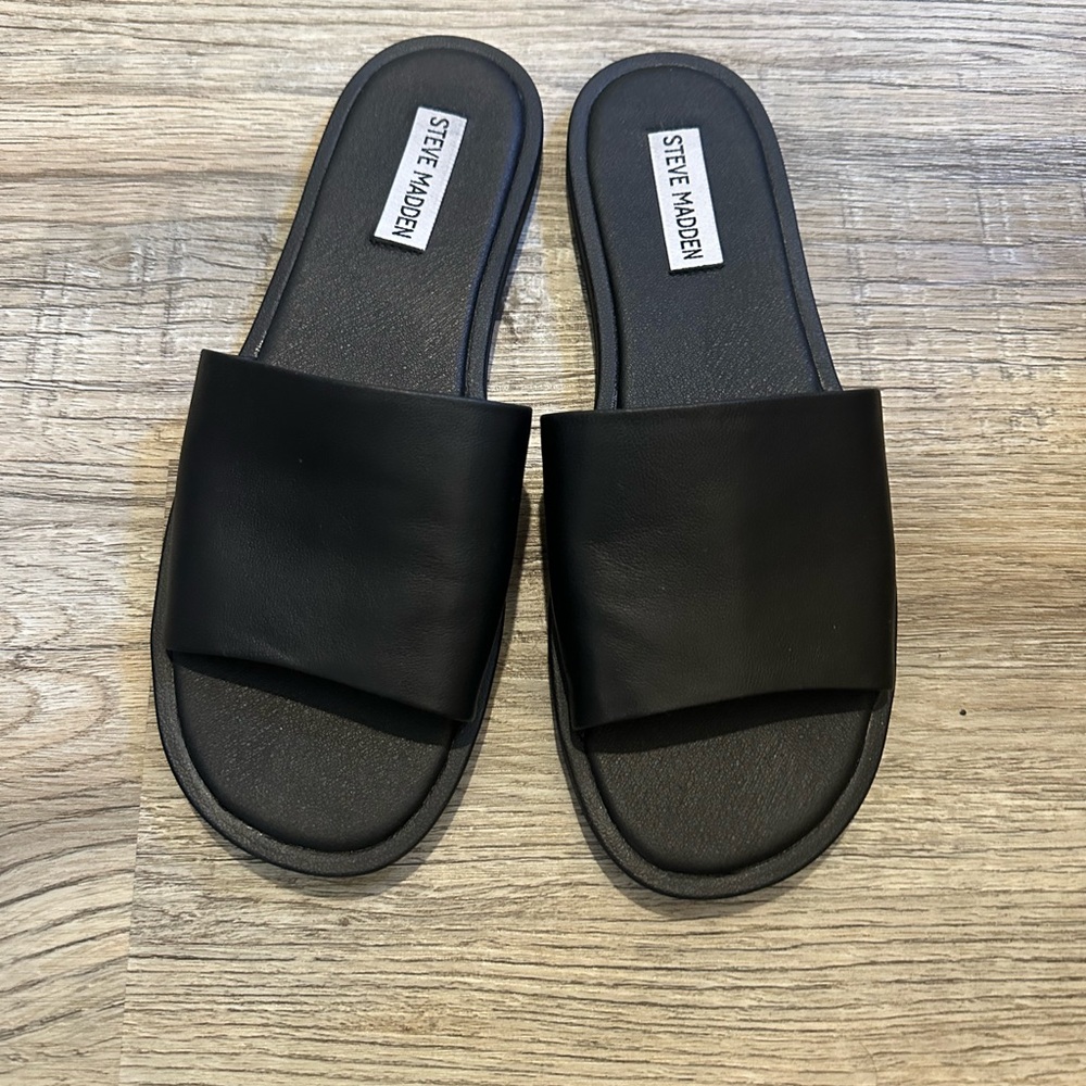 Steve Madden Slides